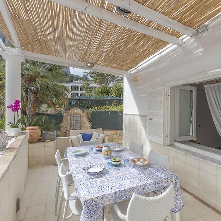 Capri Center Holidays Екстериор снимка