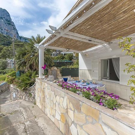 Capri Center Holidays Екстериор снимка