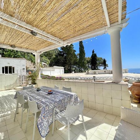 Capri Center Holidays Екстериор снимка