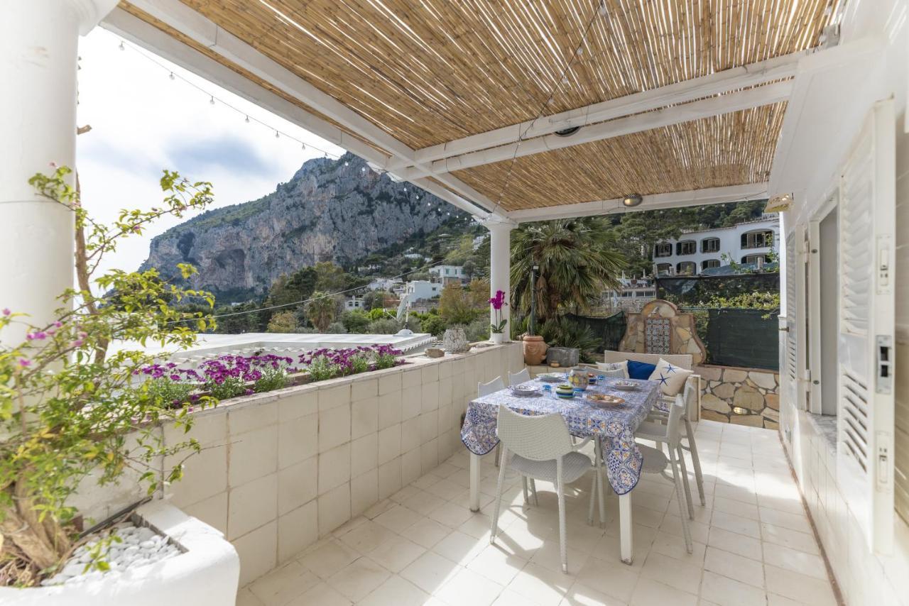 Capri Center Holidays Екстериор снимка