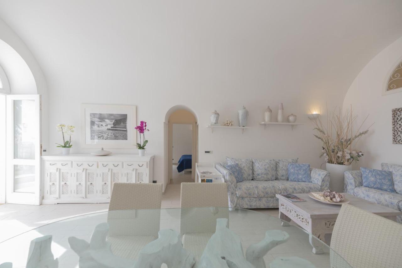 Capri Center Holidays Екстериор снимка