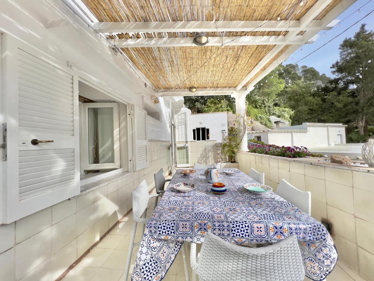 Capri Center Holidays Екстериор снимка